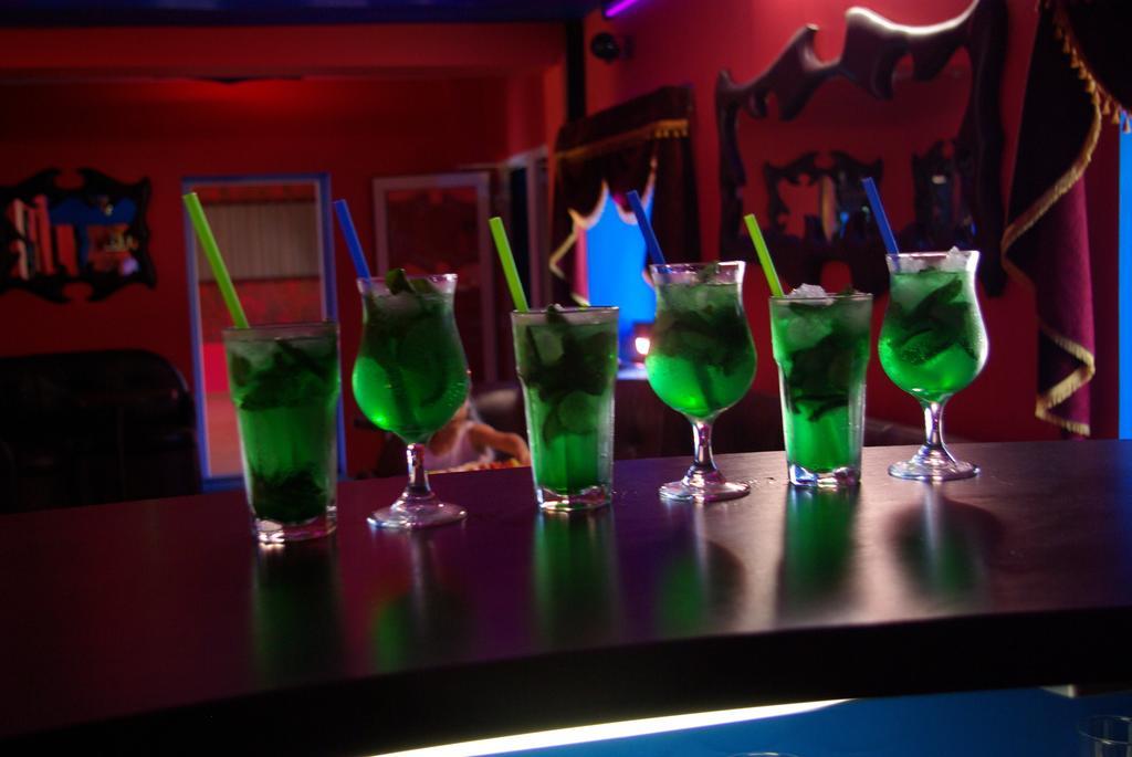Salsa Hotel Windawa Zewnętrze zdjęcie